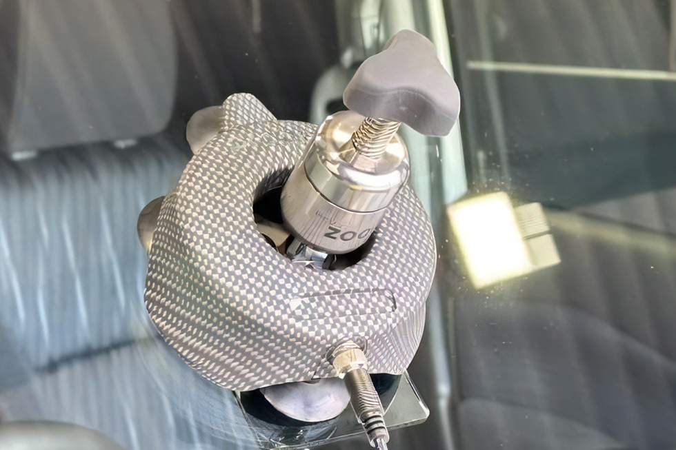 フロントガラスリペア